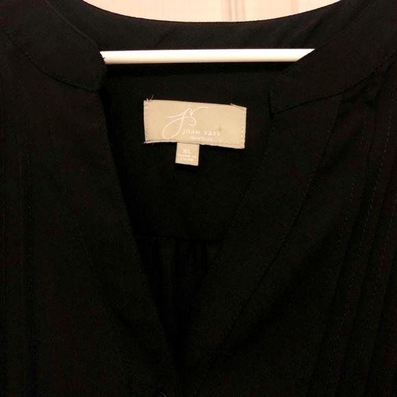 Black button down blouse, size XL - Picture 2 of 2